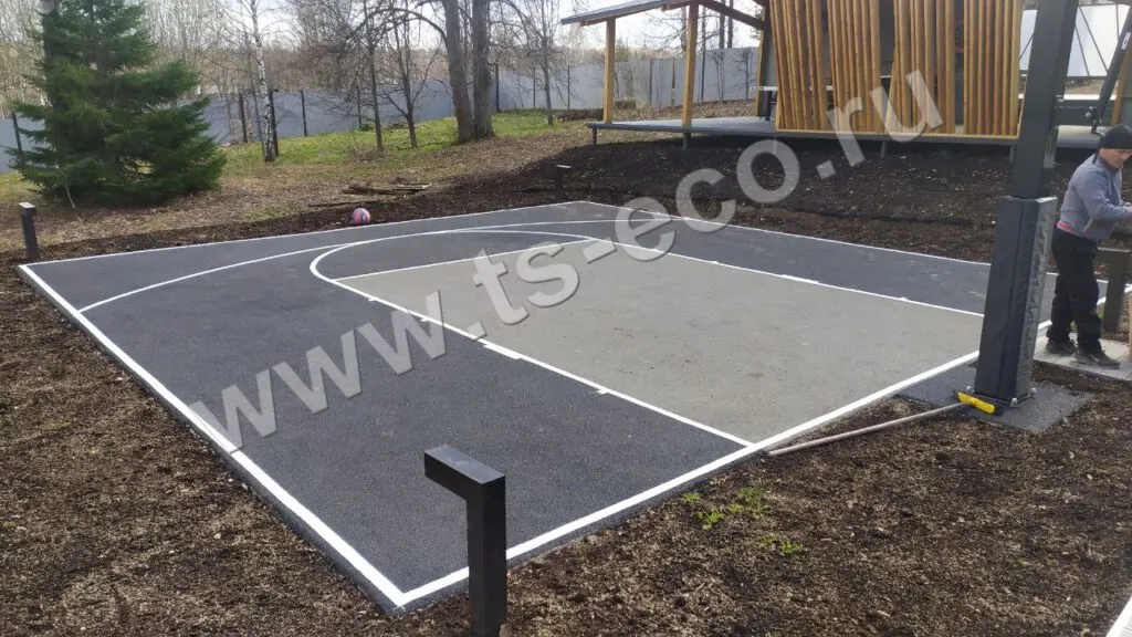 монтаж EPDM крошки  толщиной 60 мм