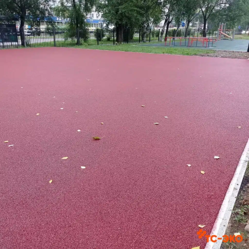 Область уличного покрытия из резиновой крошки
